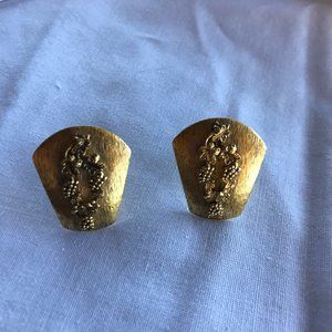 VINTAGE WHITING AND DAVIS GOLD CLIP EARRINGS